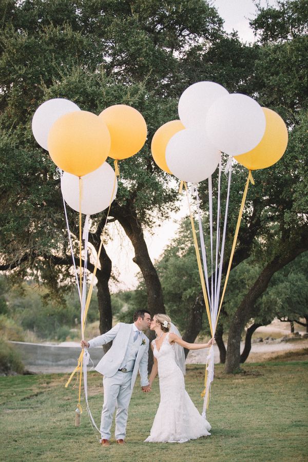 Yellow and Navy Blue Modern Countryside Wedding - Rustic Wedding Blog