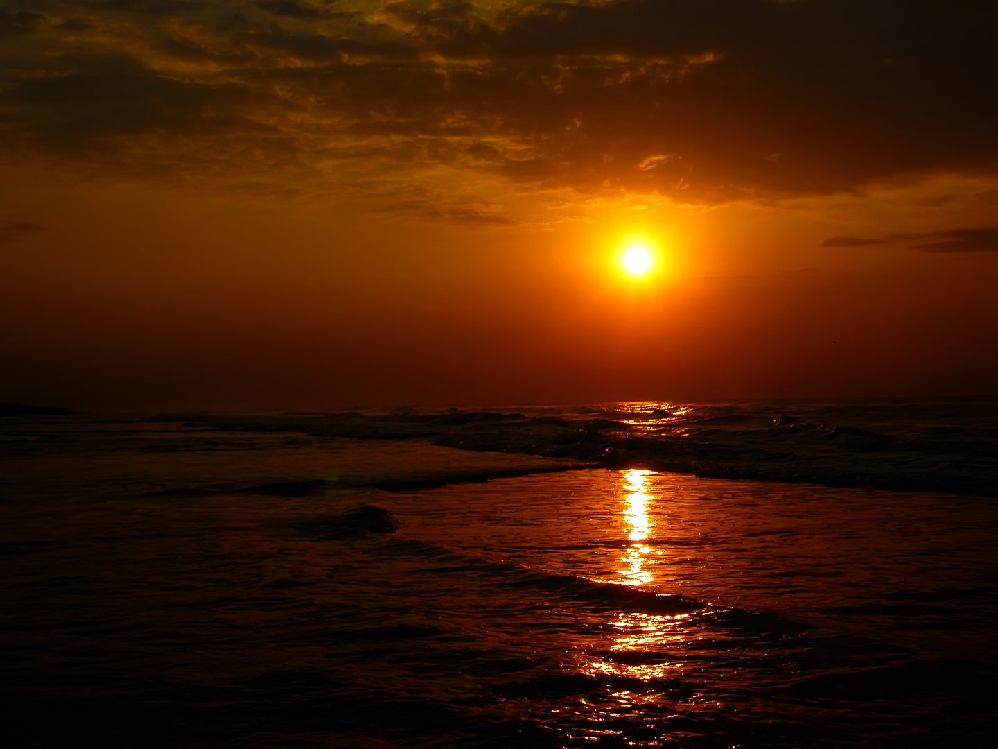 sunrise-at-puri-beach-new_zpsc2859fb7.jpg