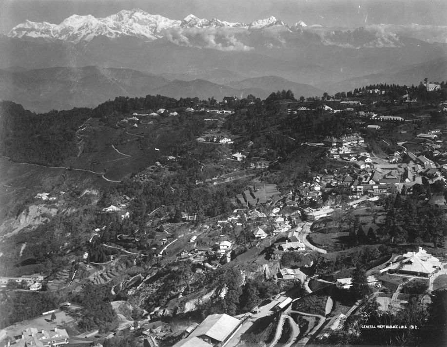 Darjeeling_general_view_zpsdcyegp9d.jpg