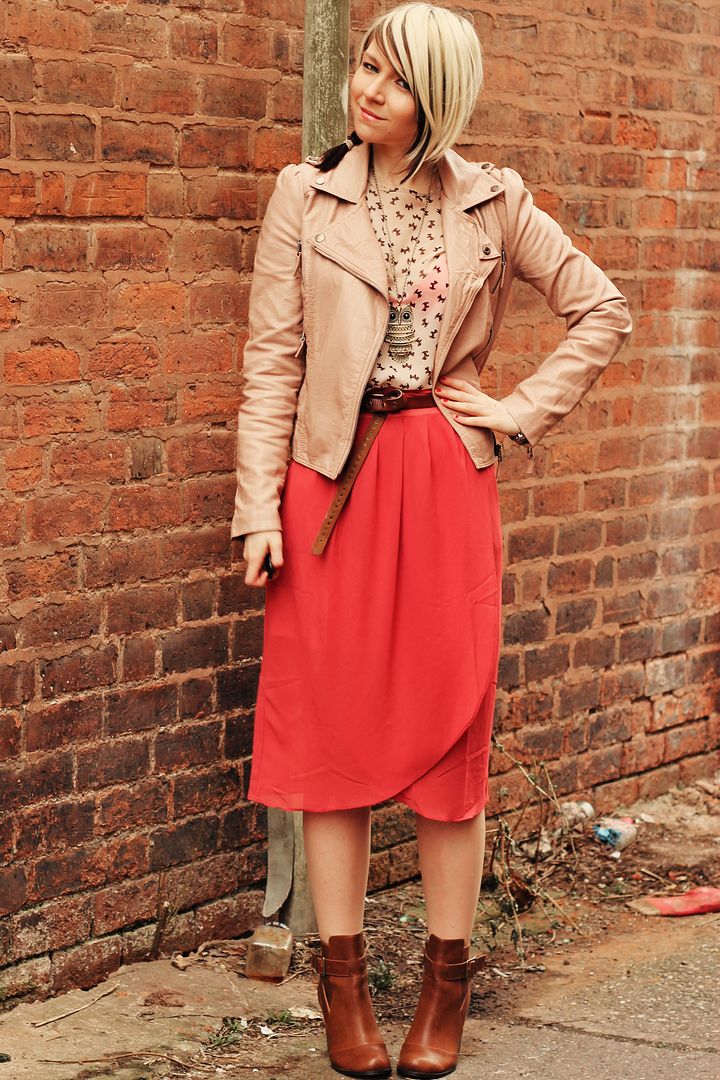 girl next door fashion outfit