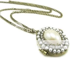 Vintage Europe style Manmade Pearl Loket Box Valentines Necklace 